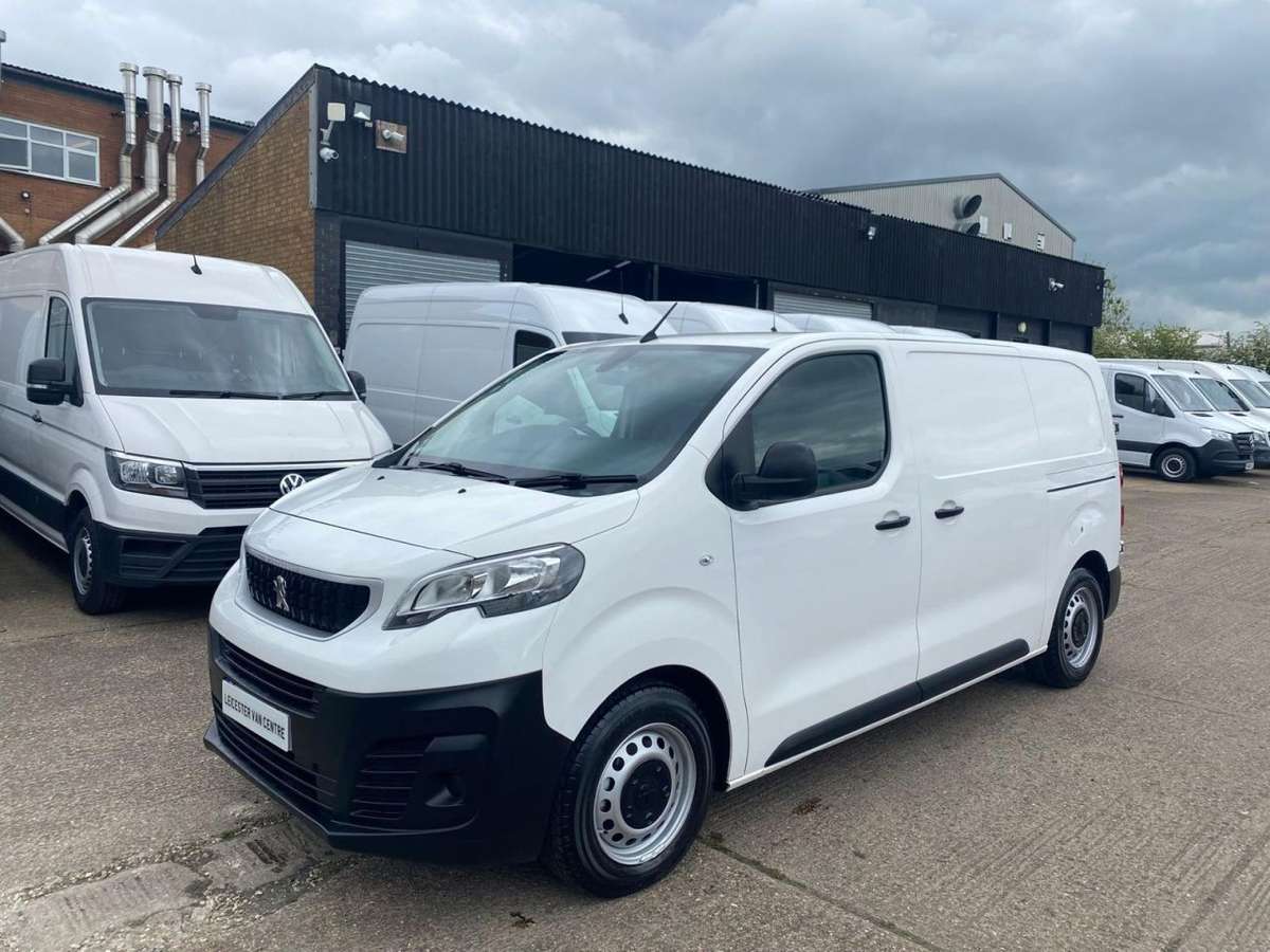 Check out this Peugeot Expert 2021 Diesel Manual