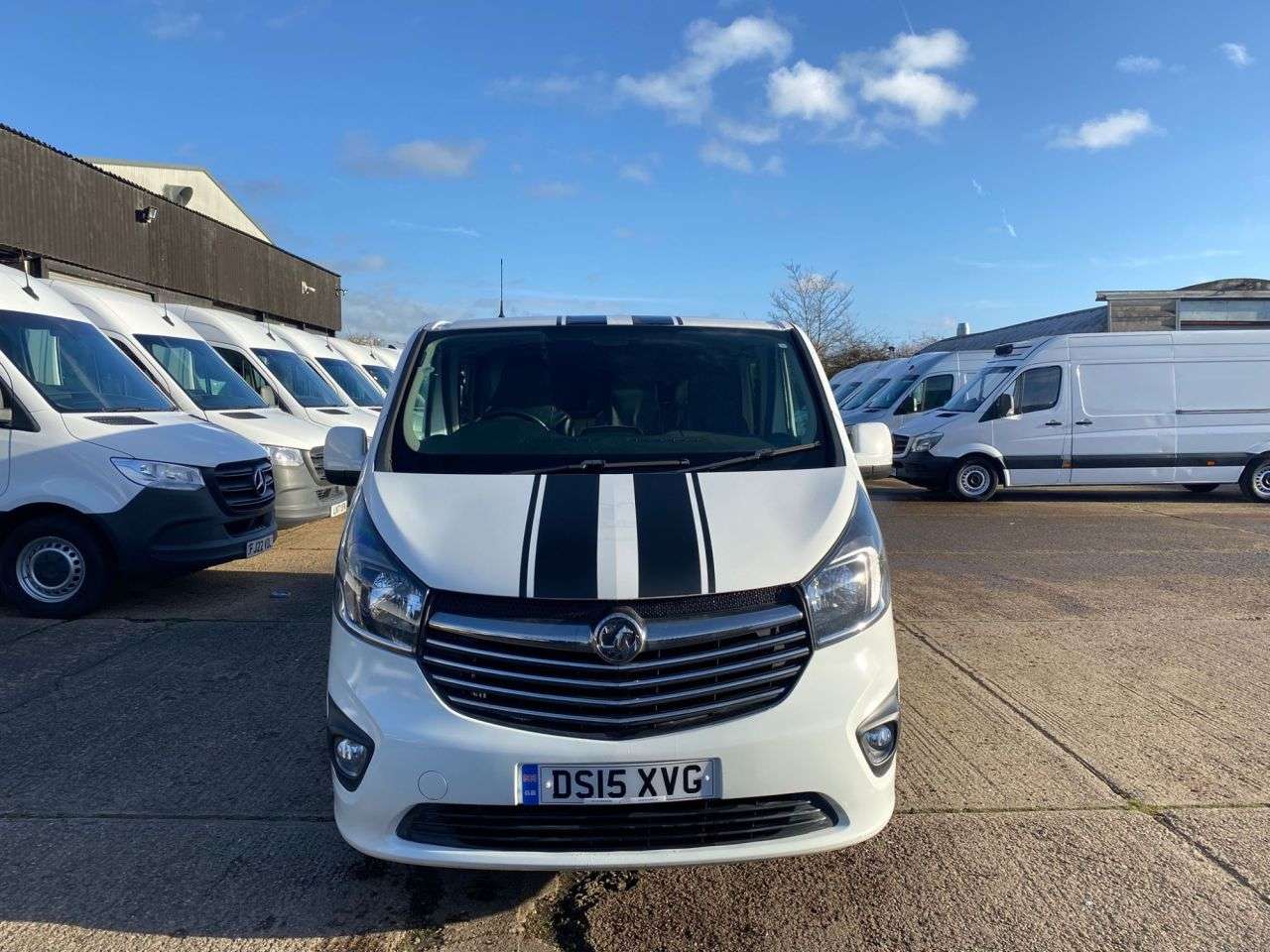 2015 VAUXHALL VIVARO 2015 VAUXHALL VIVARO