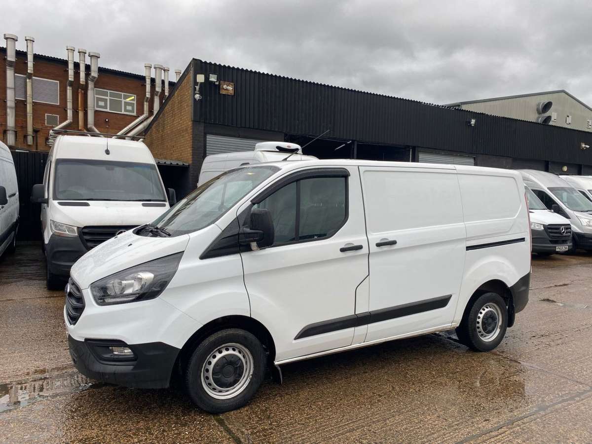 Check out this Ford Transit Custom 2021 Diesel Manual