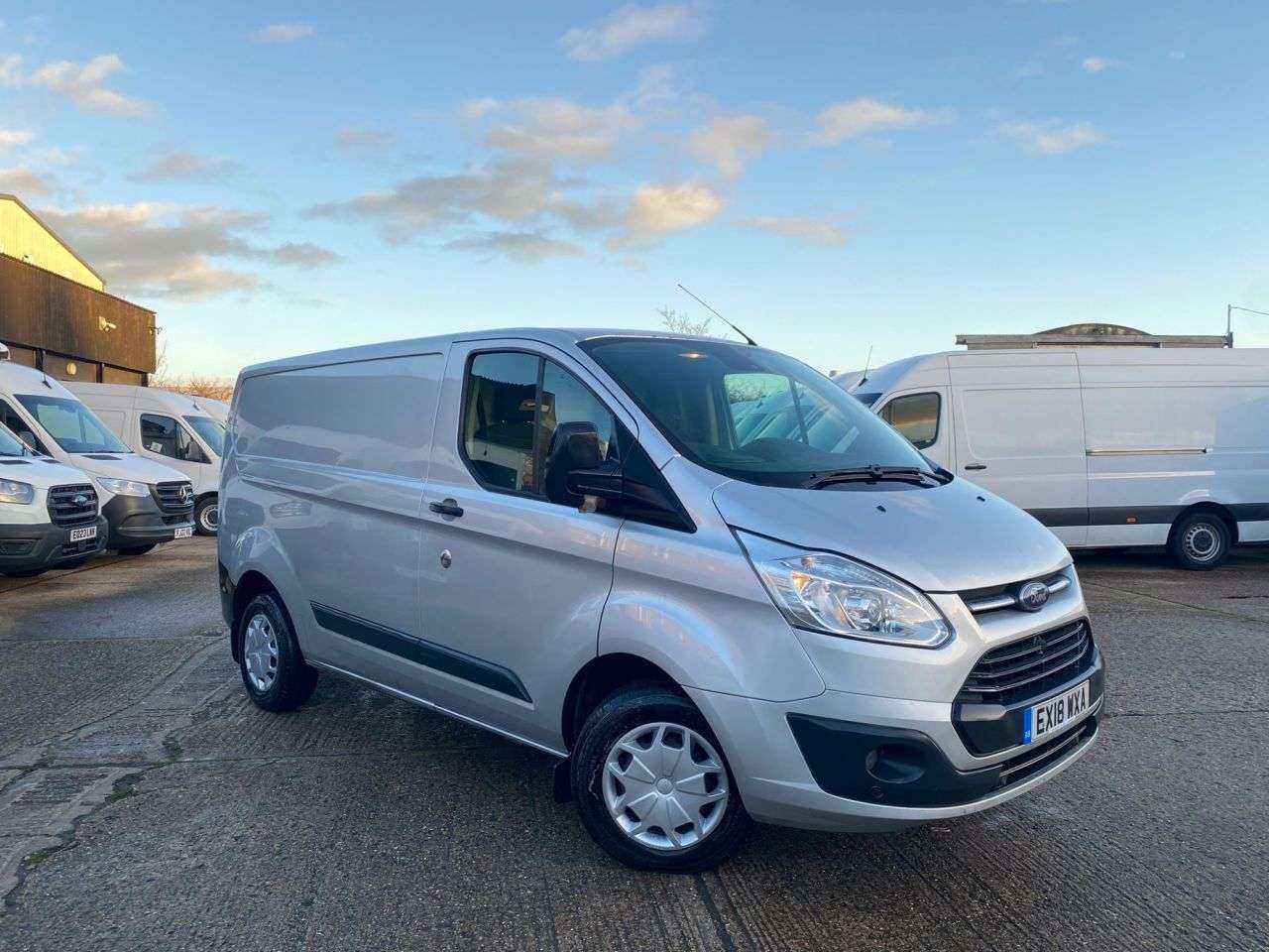 A 2018 FORD TRANSIT CUSTOM 2.0 TDCI T270 TREND L1 H1 SWB 130BHP. 1 PREVIOUS OWNER. PARKING SENSORS. SI A 2018 FORD TRANSIT CUSTOM 2.0 TDCI T270 TREND L1 H1 SWB 130BHP. 1 PREVIOUS OWNER. PARKING SENSORS. SI