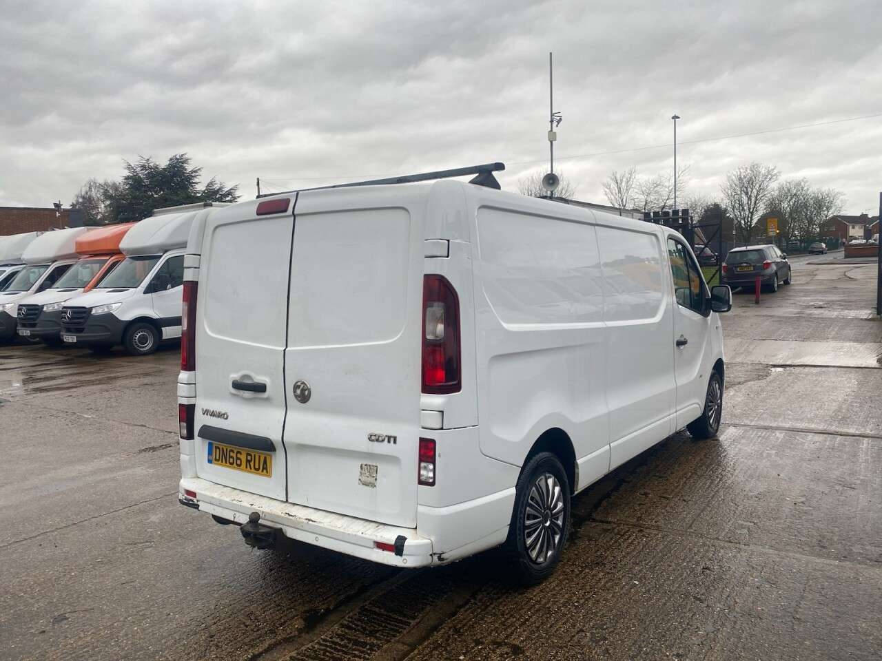 0 VAUXHALL VIVARO 0 VAUXHALL VIVARO