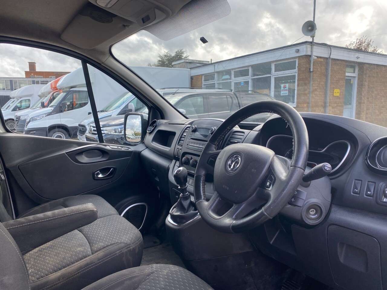 2016 VAUXHALL VIVARO 2016 VAUXHALL VIVARO