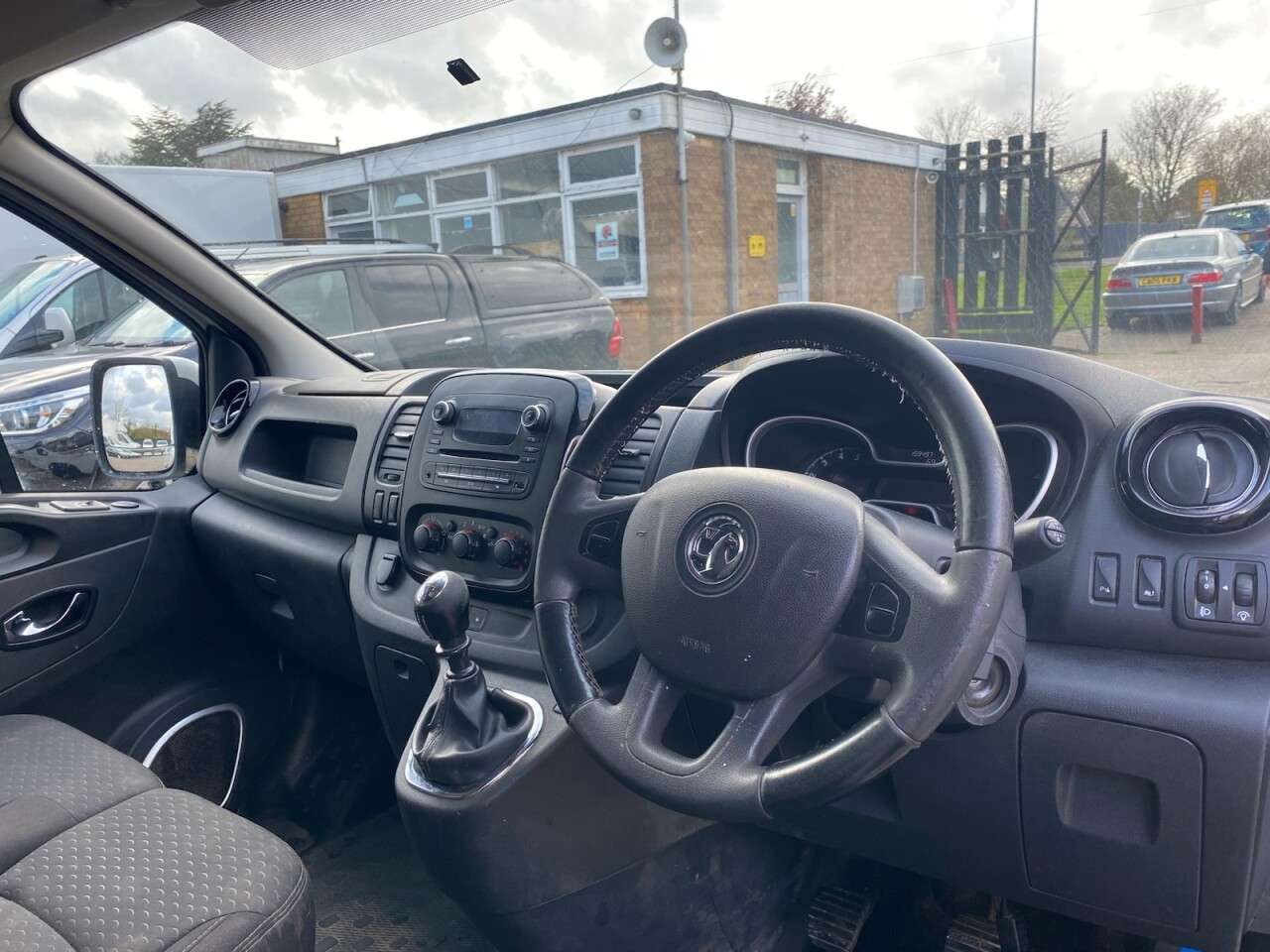 2016 VAUXHALL VIVARO 2016 VAUXHALL VIVARO