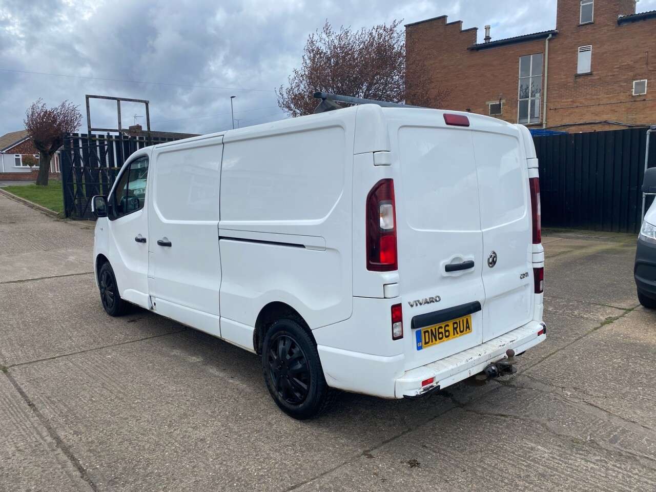 2016 VAUXHALL VIVARO 2016 VAUXHALL VIVARO