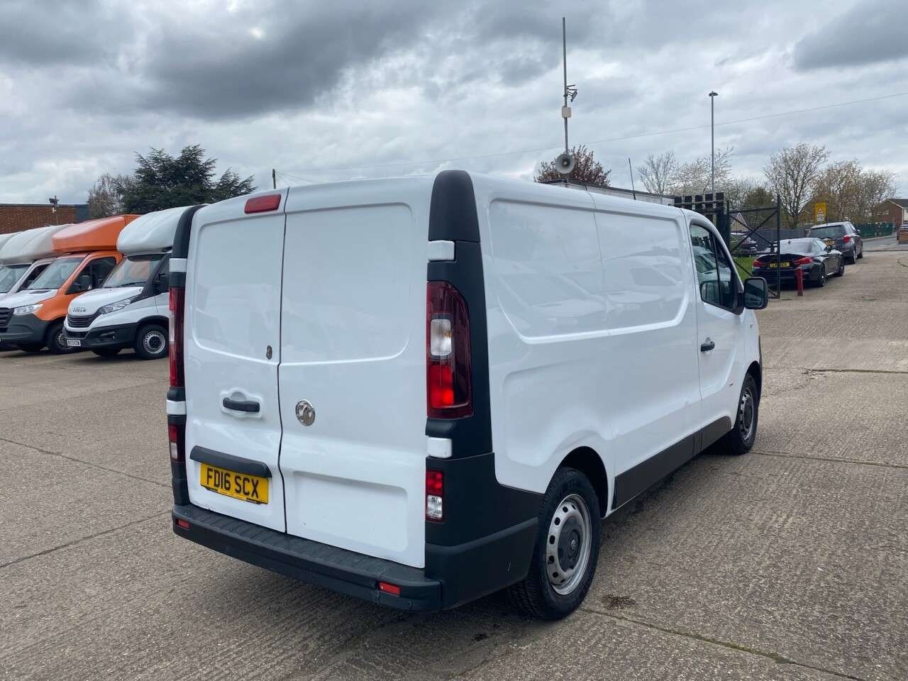 2016 VAUXHALL VIVARO 2016 VAUXHALL VIVARO