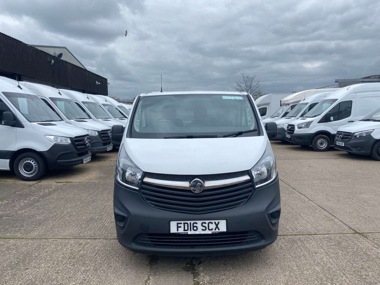 2016 VAUXHALL VIVARO 2016 VAUXHALL VIVARO