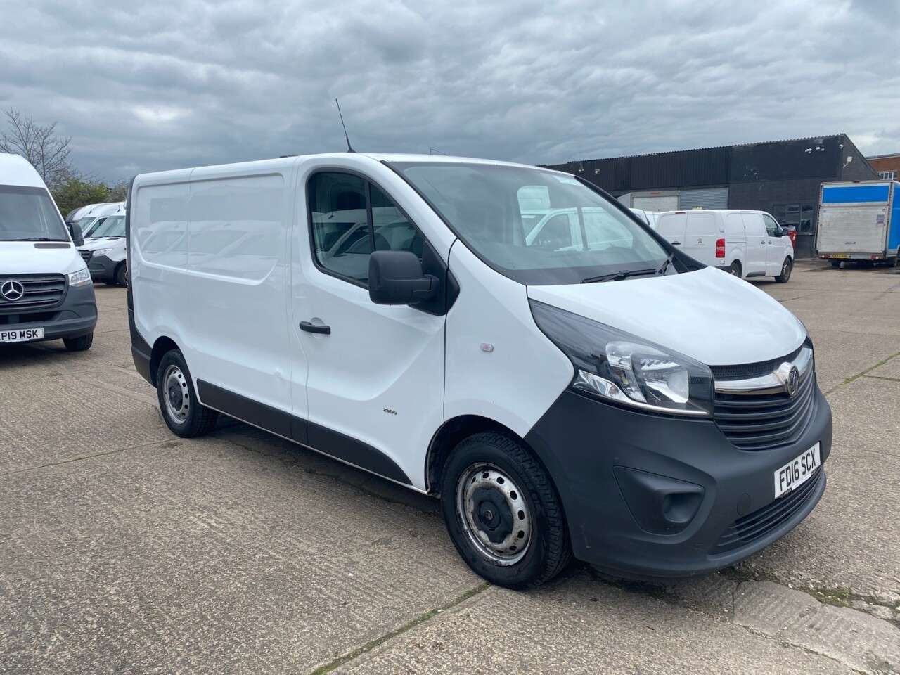 2016 VAUXHALL VIVARO 2016 VAUXHALL VIVARO