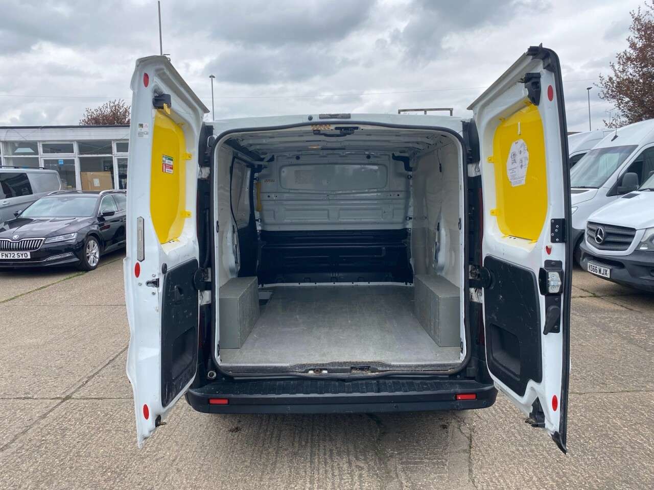 2016 VAUXHALL VIVARO 2016 VAUXHALL VIVARO