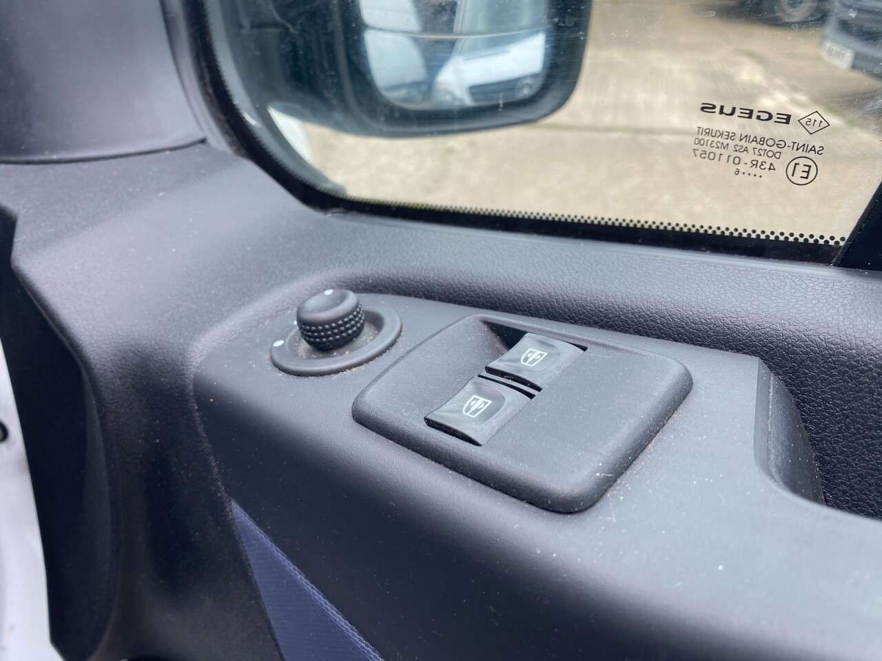 2016 VAUXHALL VIVARO 2016 VAUXHALL VIVARO