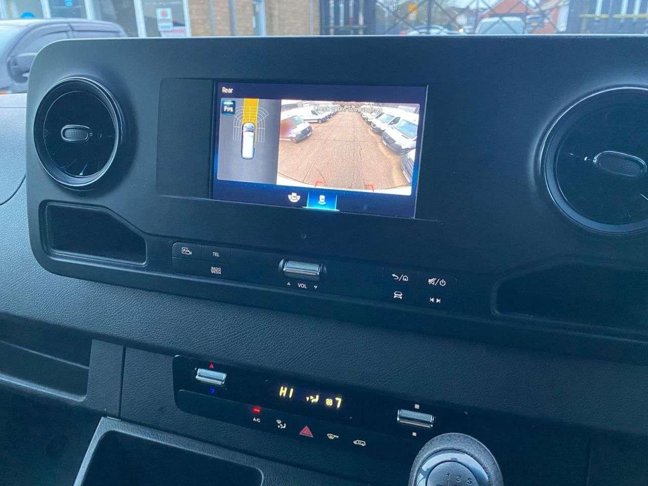 A 2020 MERCEDES-BENZ SPRINTER 2.1 314 CDI PREMIUM L2 H2 MWB 140BHP FWD. LOW 78K MLS. AC. SENSORS. CAMERA. A 2020 MERCEDES-BENZ SPRINTER 2.1 314 CDI PREMIUM L2 H2 MWB 140BHP FWD. LOW 78K MLS. AC. SENSORS. CAMERA.