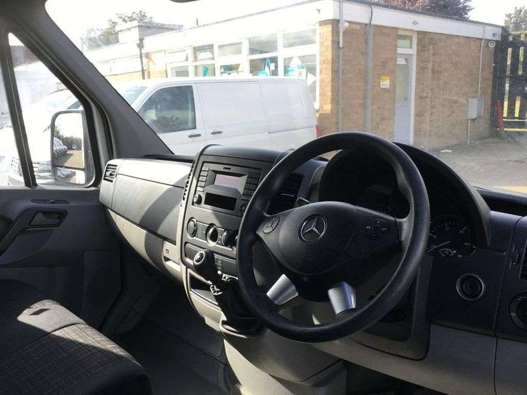 A 2017 MERCEDES-BENZ SPRINTER 2.1 314 CDI L2 H2 MWB H/ROOF 140BHP. RWD. FINANCE. EURO 6 ULEZ. PX A 2017 MERCEDES-BENZ SPRINTER 2.1 314 CDI L2 H2 MWB H/ROOF 140BHP. RWD. FINANCE. EURO 6 ULEZ. PX