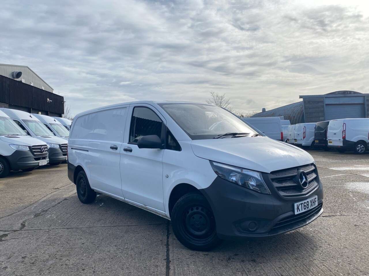 A 2019 MERCEDES-BENZ VITO 2.1 114 CDI BLUETEC RWD L2 LWB 135BHP. EURO 6 ULEZ. 1 PREVIOUS OWNER. PX. A 2019 MERCEDES-BENZ VITO 2.1 114 CDI BLUETEC RWD L2 LWB 135BHP. EURO 6 ULEZ. 1 PREVIOUS OWNER. PX.