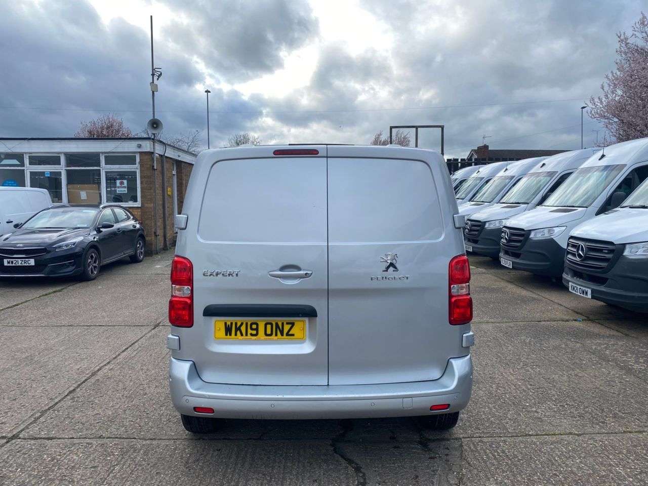 2019 PEUGEOT EXPERT 2019 PEUGEOT EXPERT