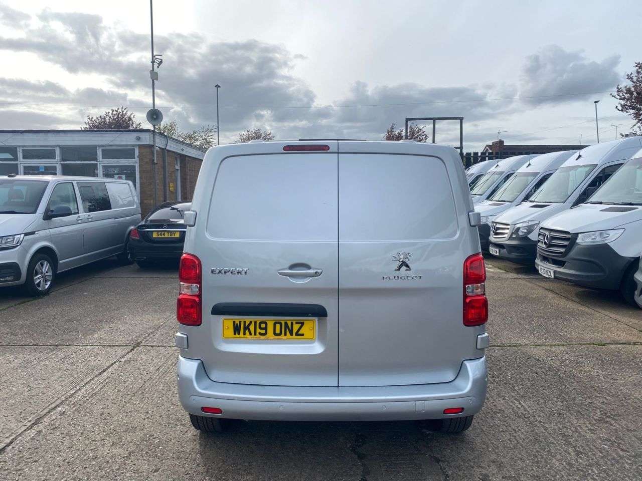 2019 PEUGEOT EXPERT 2019 PEUGEOT EXPERT