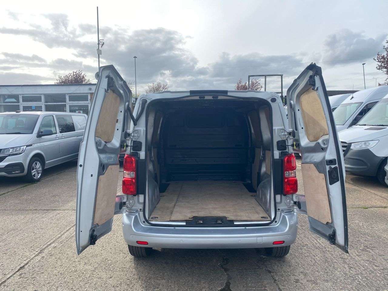 2019 PEUGEOT EXPERT 2019 PEUGEOT EXPERT