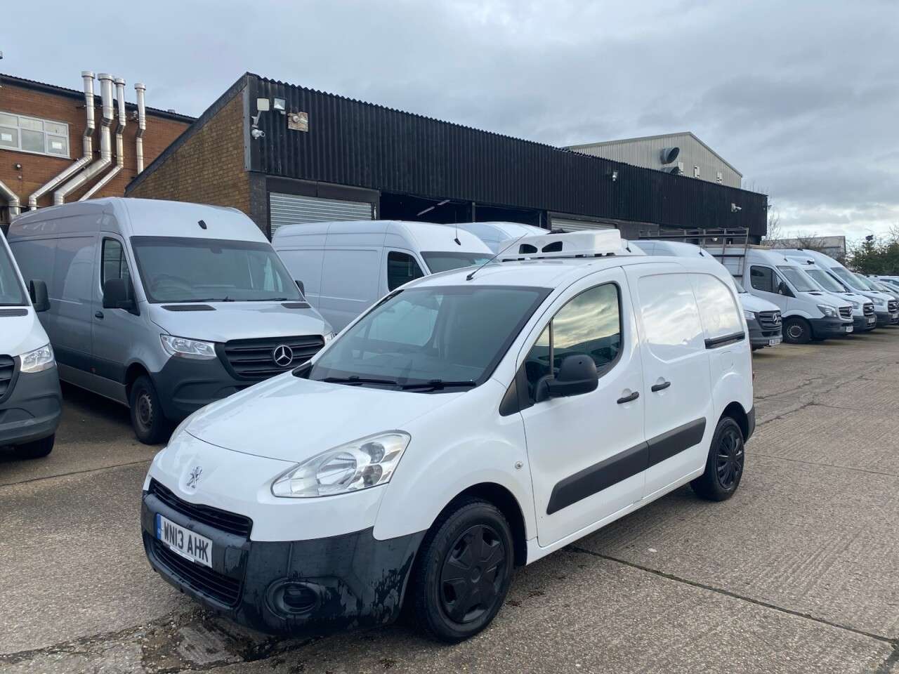 2013 PEUGEOT PARTNER 2013 PEUGEOT PARTNER