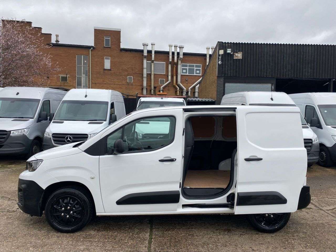 2021 PEUGEOT PARTNER 2021 PEUGEOT PARTNER