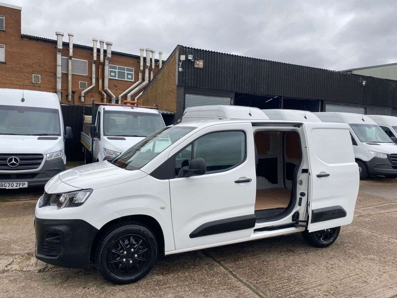 2021 PEUGEOT PARTNER 2021 PEUGEOT PARTNER