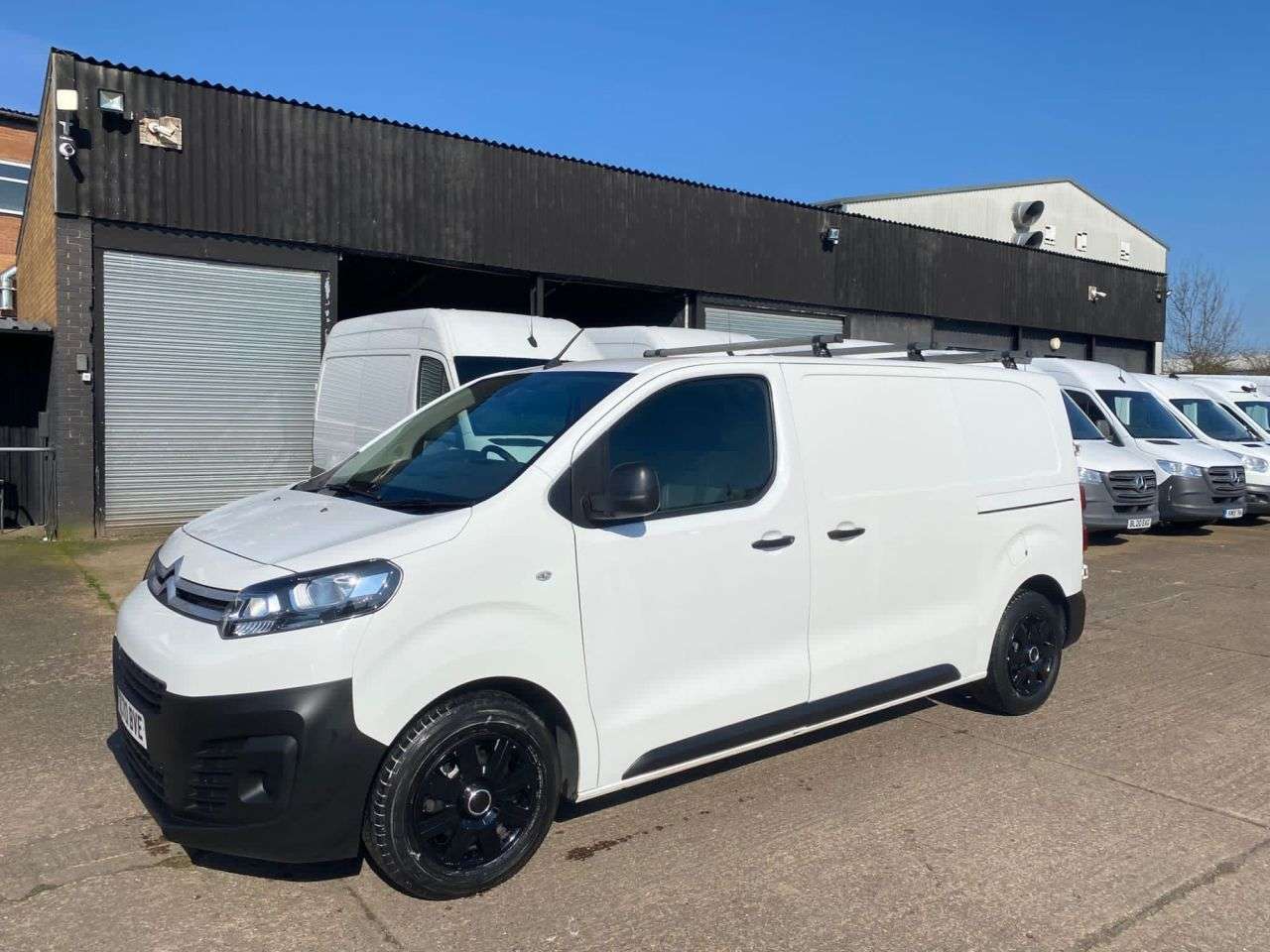 A 2020 CITROEN DISPATCH 1.5 BLUE HDI 1000 ENTERPRISE M L2 MWB 100BHP. AIRCON. LOW 79K MLS. FINANCE. A 2020 CITROEN DISPATCH 1.5 BLUE HDI 1000 ENTERPRISE M L2 MWB 100BHP. AIRCON. LOW 79K MLS. FINANCE.