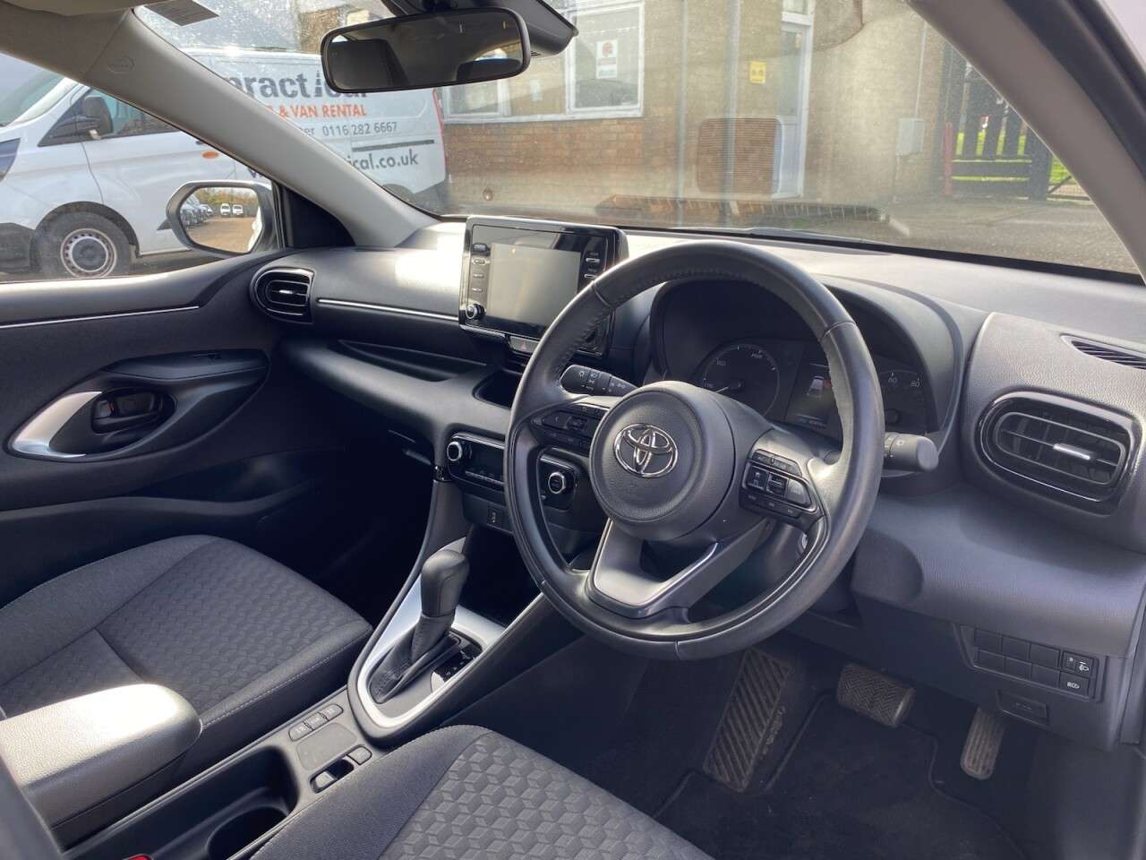 2023 TOYOTA YARIS 2023 TOYOTA YARIS