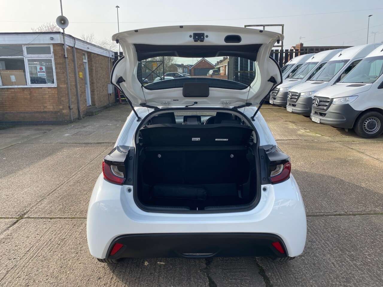 2023 TOYOTA YARIS 2023 TOYOTA YARIS