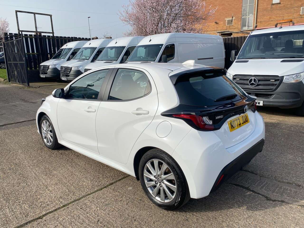 2023 TOYOTA YARIS 2023 TOYOTA YARIS