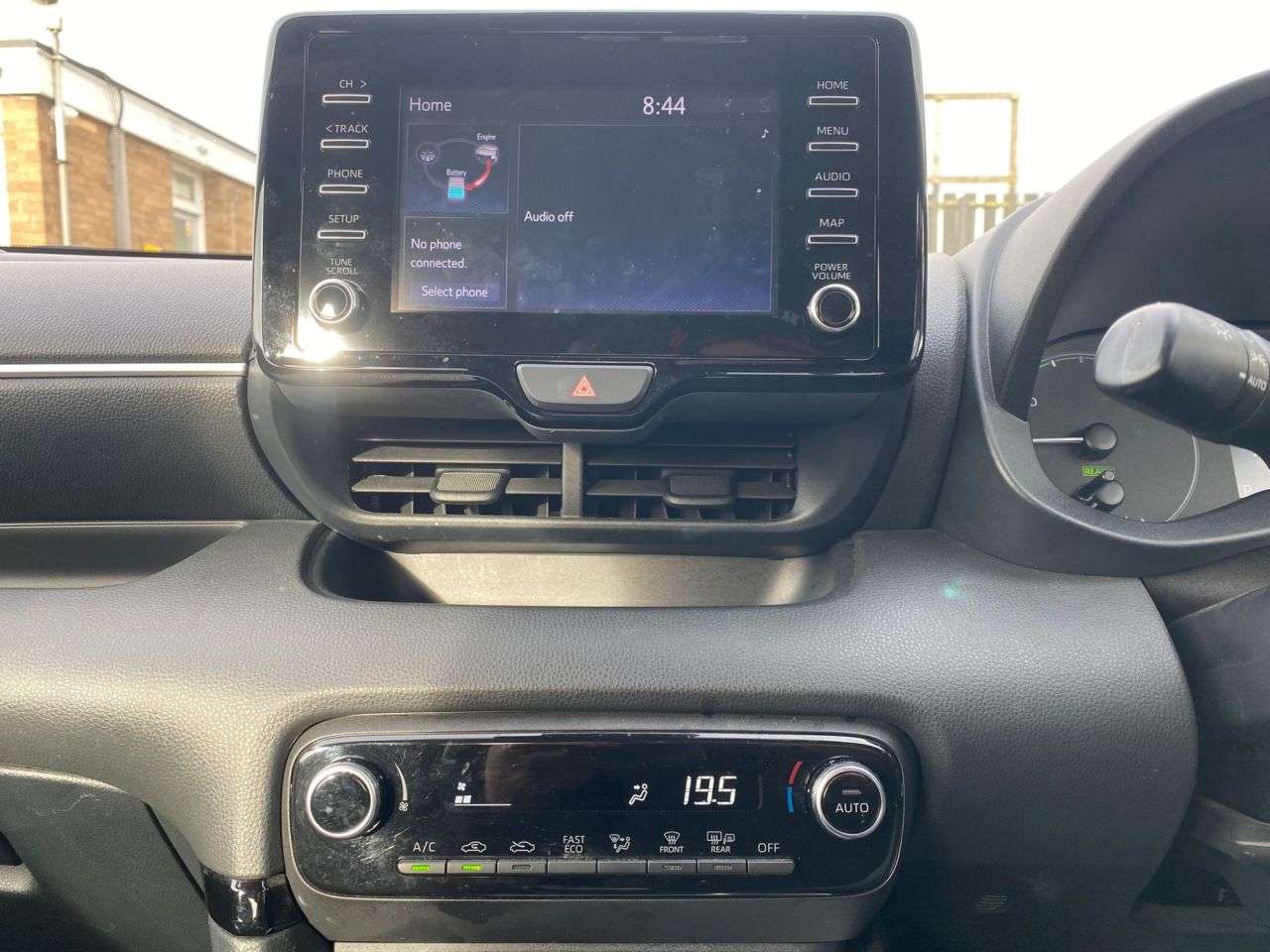 2022 TOYOTA YARIS 2022 TOYOTA YARIS