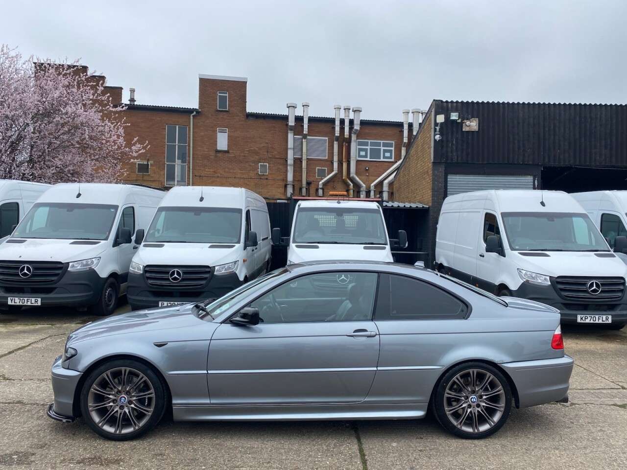 A 2005 BMW 3 SERIES 3.0 330CI PETROL M SPORT COUPE AUTO 230BHP. AC.SENSORS. FSH. PRIVATE SALE. A 2005 BMW 3 SERIES 3.0 330CI PETROL M SPORT COUPE AUTO 230BHP. AC.SENSORS. FSH. PRIVATE SALE.