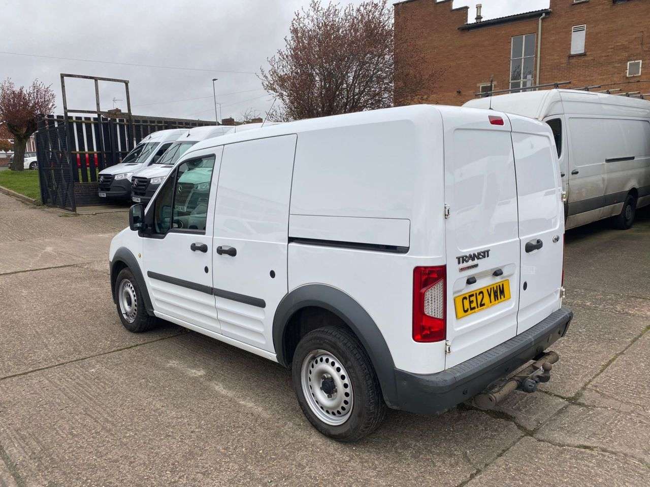 A 2012 FORD TRANSIT CONNECT 1.8 TDCI T200 L1 H1 SWB 75BHP. 2 SEATER. 79K MLS. PX. A 2012 FORD TRANSIT CONNECT 1.8 TDCI T200 L1 H1 SWB 75BHP. 2 SEATER. 79K MLS. PX.