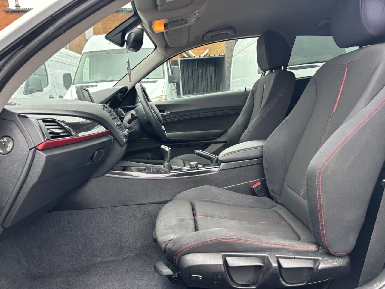 2012 BMW 1 SERIES 2012 BMW 1 SERIES