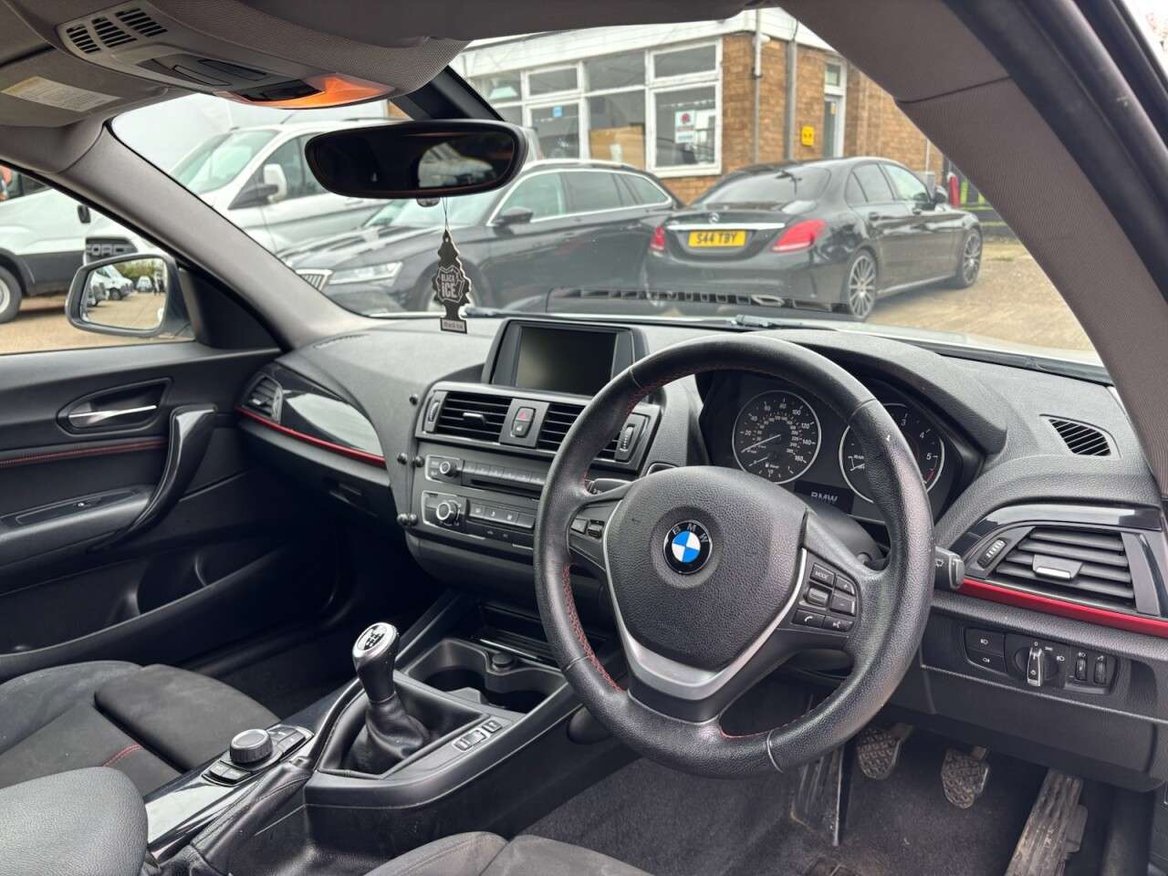 2012 BMW 1 SERIES 2012 BMW 1 SERIES