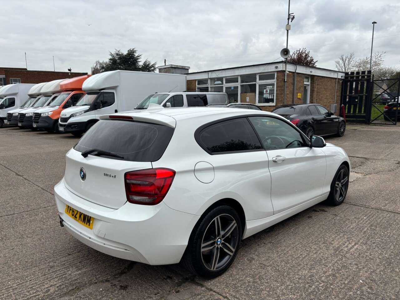 2012 BMW 1 SERIES 2012 BMW 1 SERIES