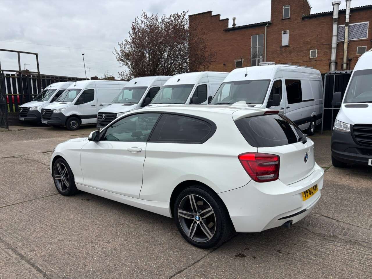 2012 BMW 1 SERIES 2012 BMW 1 SERIES