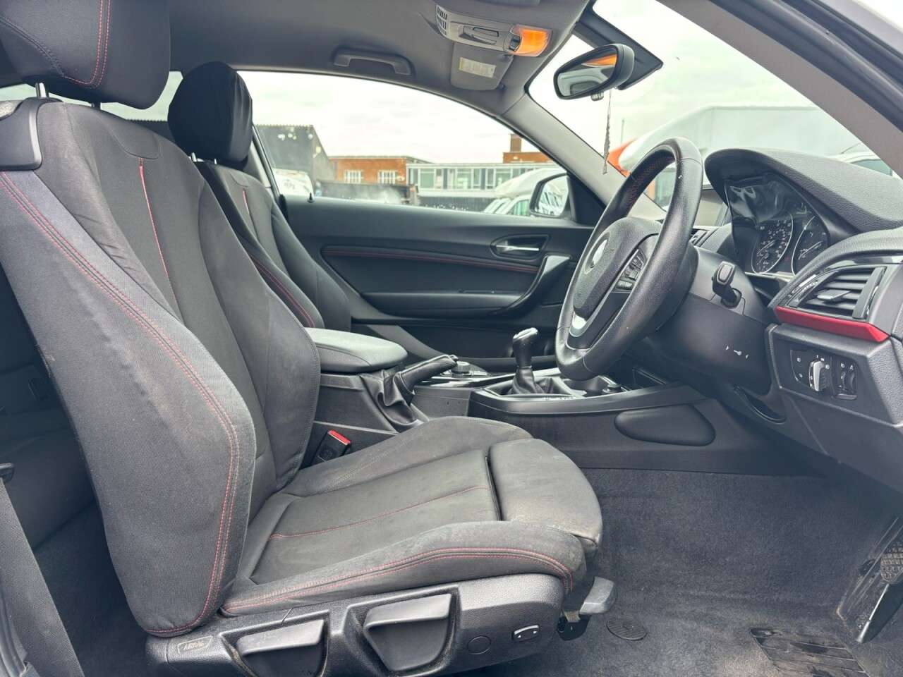 2012 BMW 1 SERIES 2012 BMW 1 SERIES