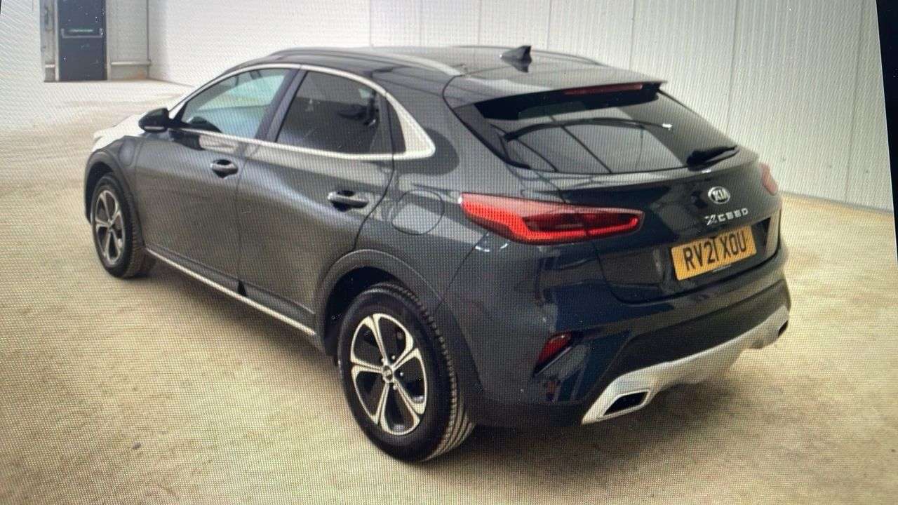 2021 KIA XCEED 2021 KIA XCEED