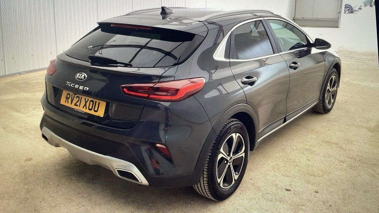 2021 KIA XCEED 2021 KIA XCEED