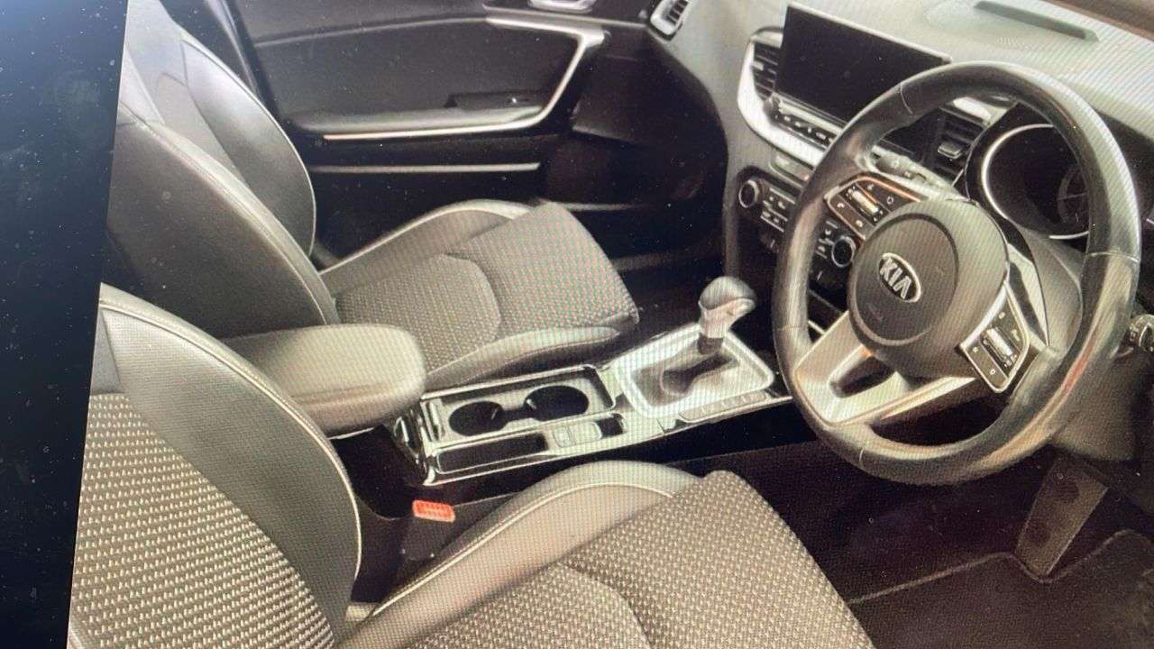 A 2021 KIA XCEED 1.6 GDI SUV 5DR PETROL PHEV 3 DCT AUTO 140BHP. 82K MLS. FINANCE. PX. A 2021 KIA XCEED 1.6 GDI SUV 5DR PETROL PHEV 3 DCT AUTO 140BHP. 82K MLS. FINANCE. PX.