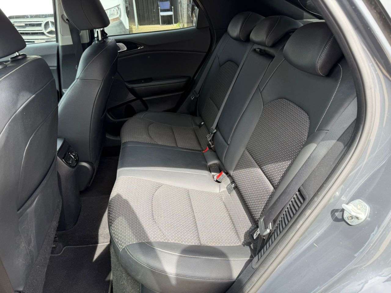 2021 KIA XCEED 2021 KIA XCEED