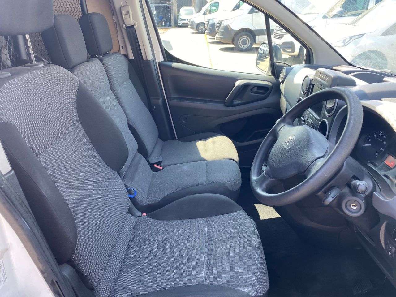 2018 PEUGEOT PARTNER 2018 PEUGEOT PARTNER