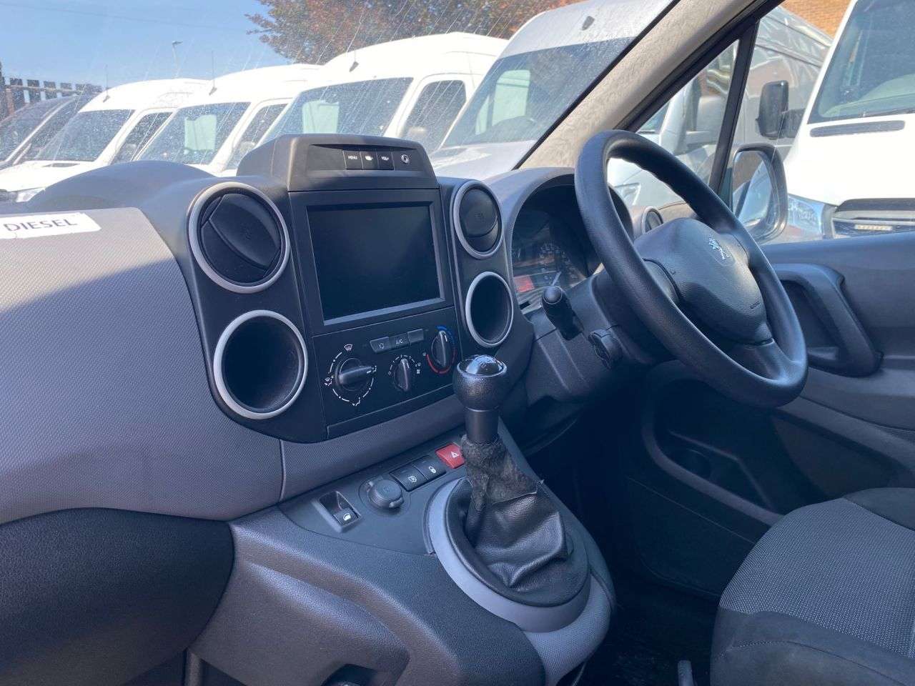 2018 PEUGEOT PARTNER 2018 PEUGEOT PARTNER