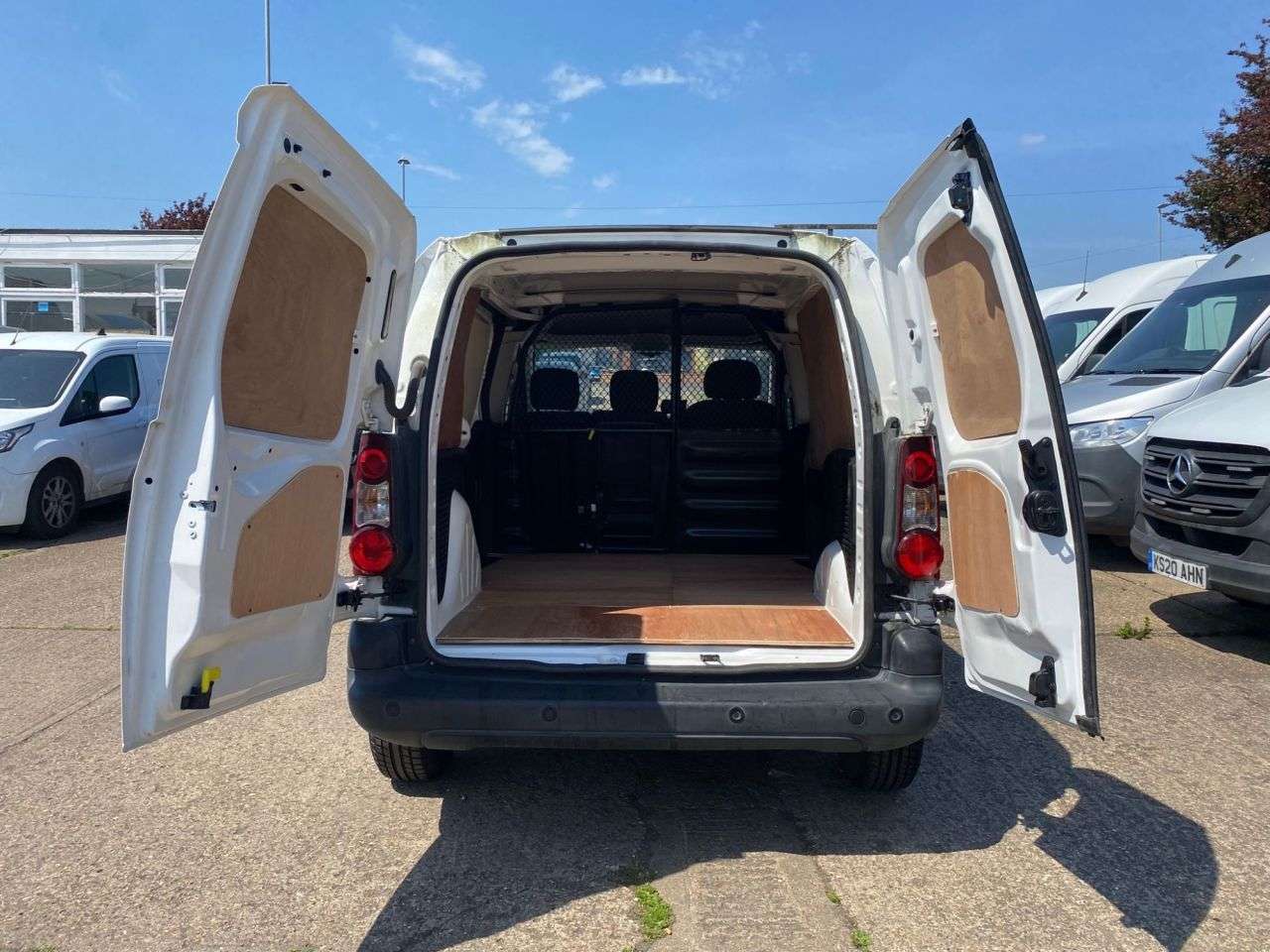 2018 PEUGEOT PARTNER 2018 PEUGEOT PARTNER