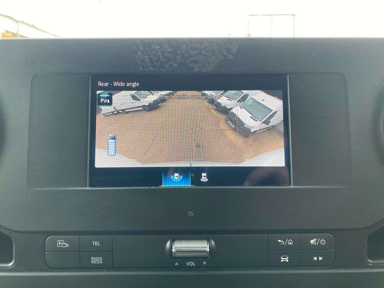 A 2022 MERCEDES-BENZ SPRINTER 2.0 315 CDI L2 H2 MWB PROGRESSIVE 150BHP. RWD. AC. CAMERA. LOW 54K MLS. EUR A 2022 MERCEDES-BENZ SPRINTER 2.0 315 CDI L2 H2 MWB PROGRESSIVE 150BHP. RWD. AC. CAMERA. LOW 54K MLS. EUR