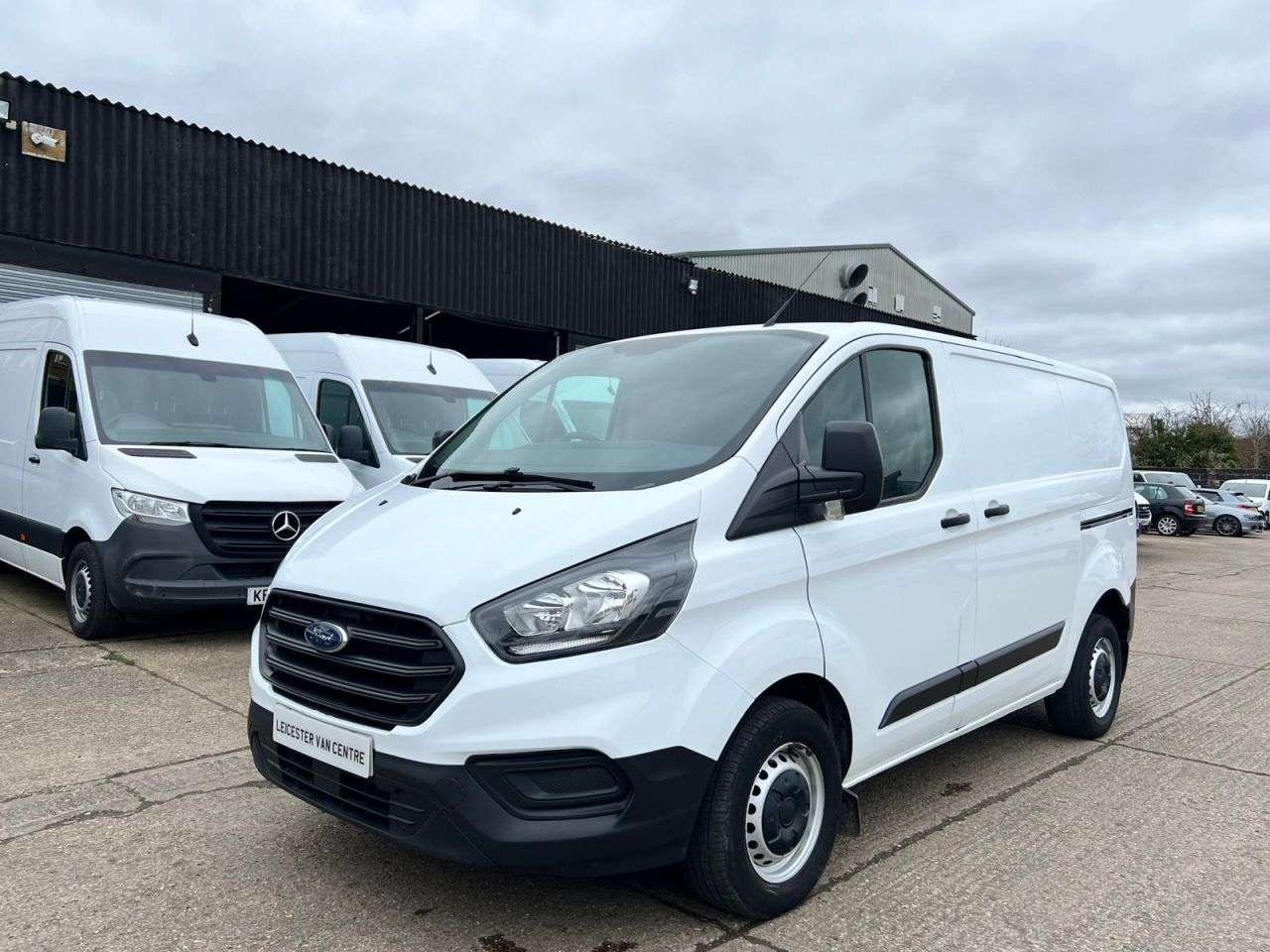 A 2019 FORD TRANSIT CUSTOM 2.0 TDCI T300 LEADER ECOBLUE L1 H1 SWB LOW ROOF. 105BHP. 49K MILES. FINANCE A 2019 FORD TRANSIT CUSTOM 2.0 TDCI T300 LEADER ECOBLUE L1 H1 SWB LOW ROOF. 105BHP. 49K MILES. FINANCE