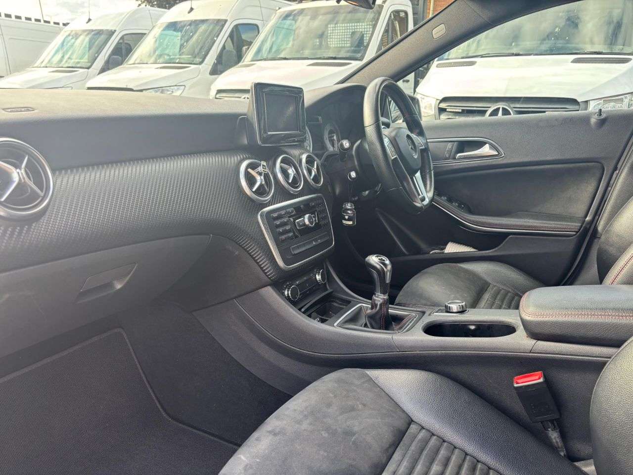 2014 MERCEDES-BENZ A-CLASS 2014 MERCEDES-BENZ A-CLASS