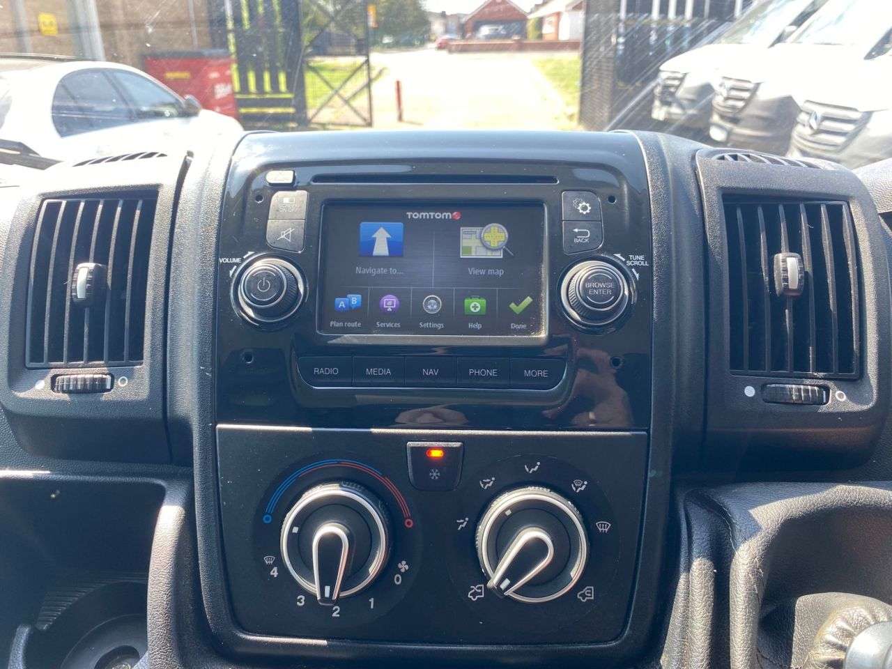A 2017 PEUGEOT BOXER 2.0 BLUEHDI PROFESSIONAL 335 L3 H2 LWB 130BHP. EURO 6 ULEZ. 84K MLS. AC. SE A 2017 PEUGEOT BOXER 2.0 BLUEHDI PROFESSIONAL 335 L3 H2 LWB 130BHP. EURO 6 ULEZ. 84K MLS. AC. SE