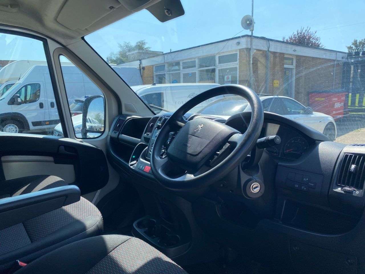 2017 PEUGEOT BOXER 2017 PEUGEOT BOXER