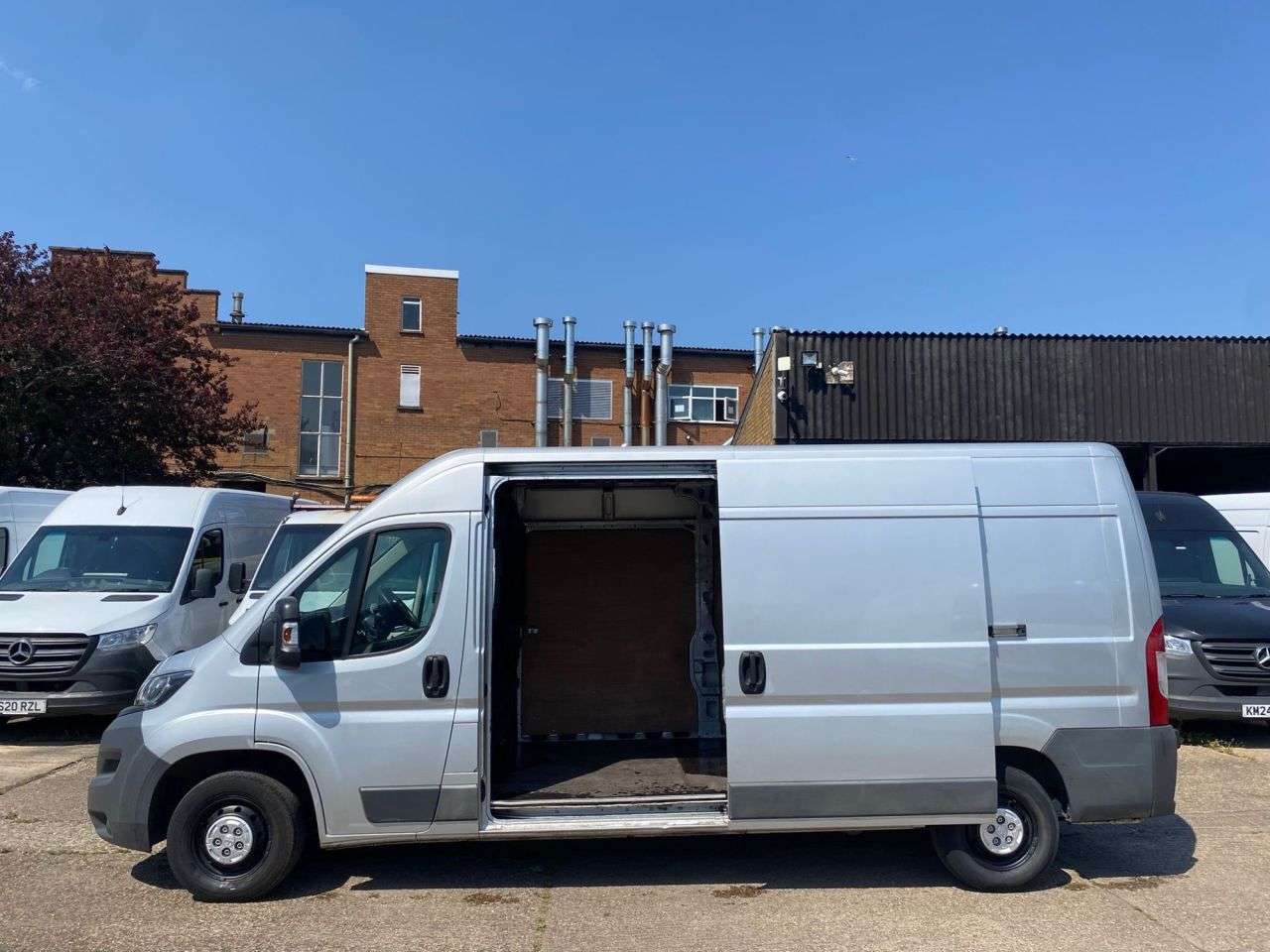 2017 PEUGEOT BOXER 2017 PEUGEOT BOXER