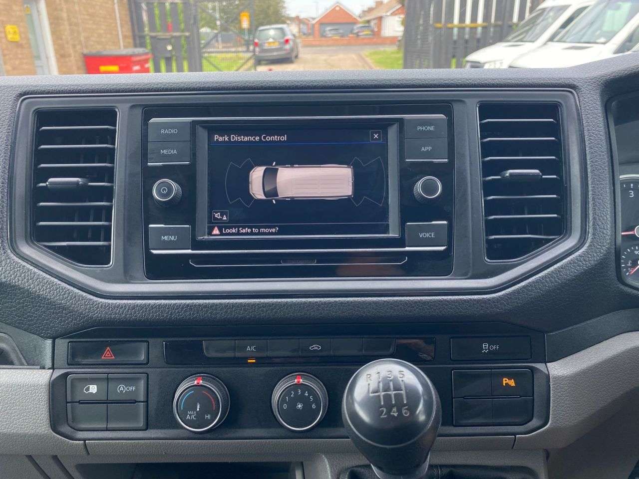 A 2021 VOLKSWAGEN CRAFTER 2.0 TDI CR35 LWB TRENDLINE H/ROOF 140BHP. LOW 55K MLS. AIRCON. SENSORS. FIN A 2021 VOLKSWAGEN CRAFTER 2.0 TDI CR35 LWB TRENDLINE H/ROOF 140BHP. LOW 55K MLS. AIRCON. SENSORS. FIN