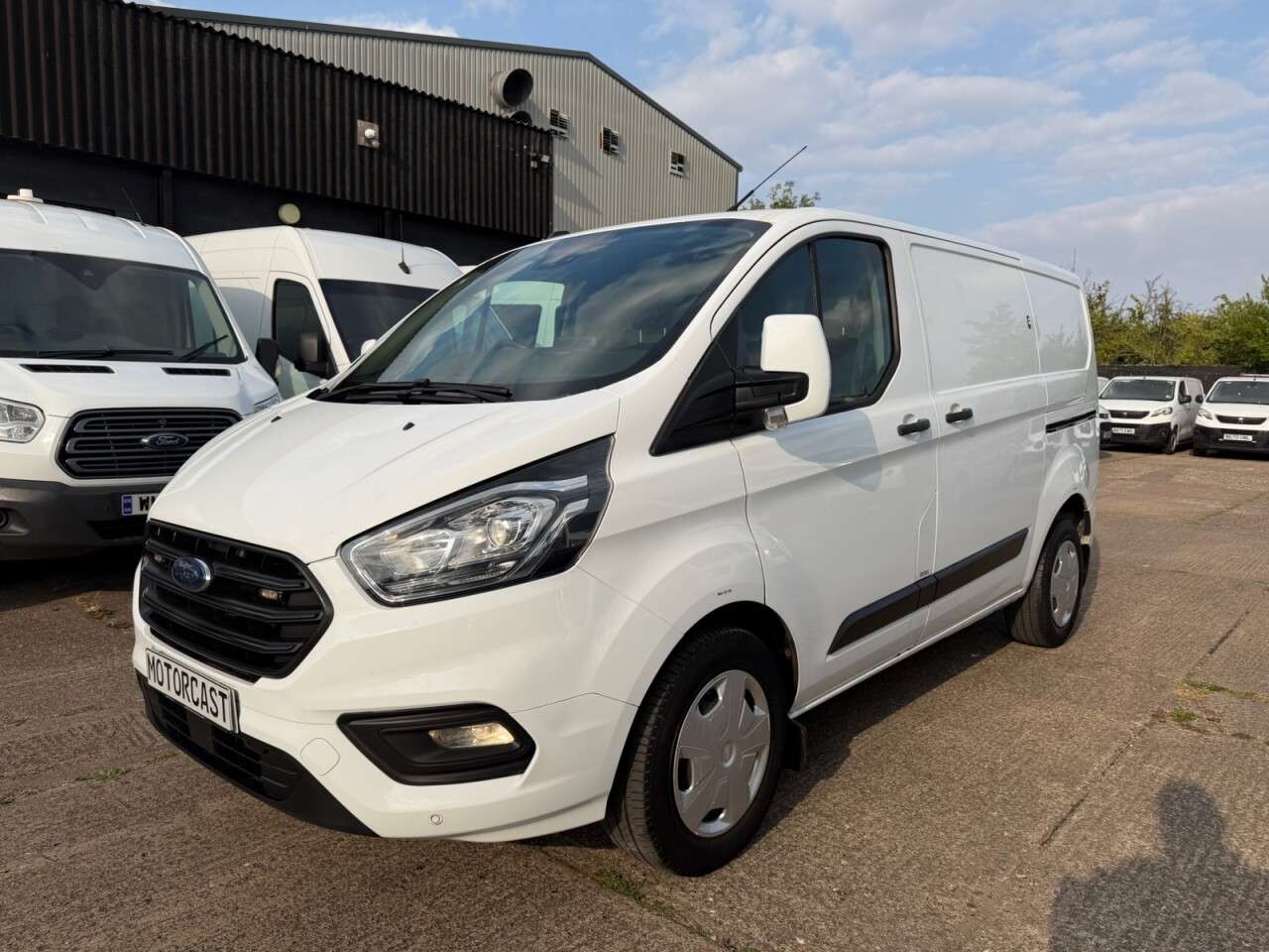 A 2021 FORD TRANSIT CUSTOM 2.0 TDCI T320 TREND ECOBLUE L1 H1 SWB LOW ROOF. 130BHP. AC. SENSORS. FINANC A 2021 FORD TRANSIT CUSTOM 2.0 TDCI T320 TREND ECOBLUE L1 H1 SWB LOW ROOF. 130BHP. AC. SENSORS. FINANC