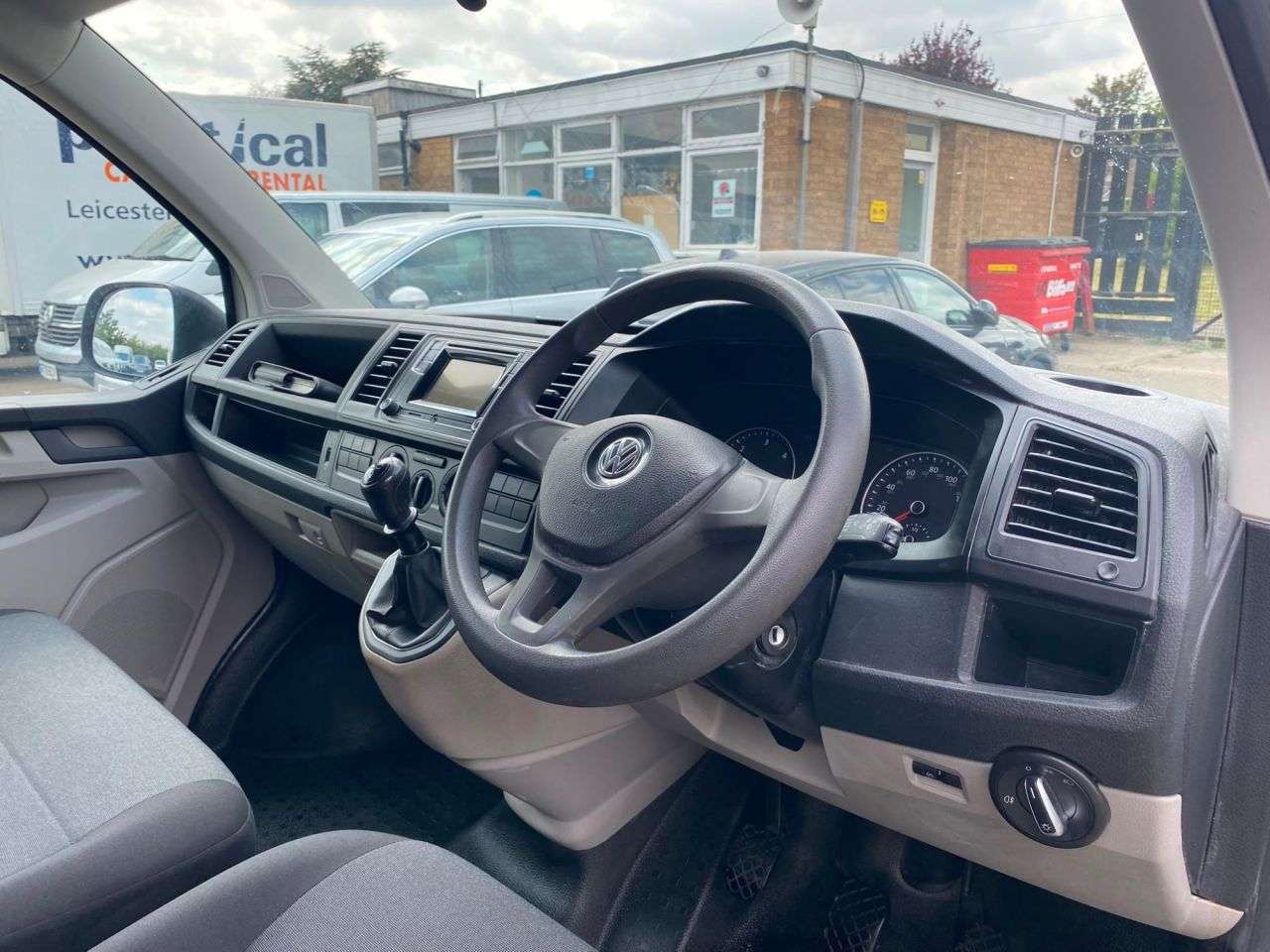 2018 VOLKSWAGEN TRANSPORTER 2018 VOLKSWAGEN TRANSPORTER